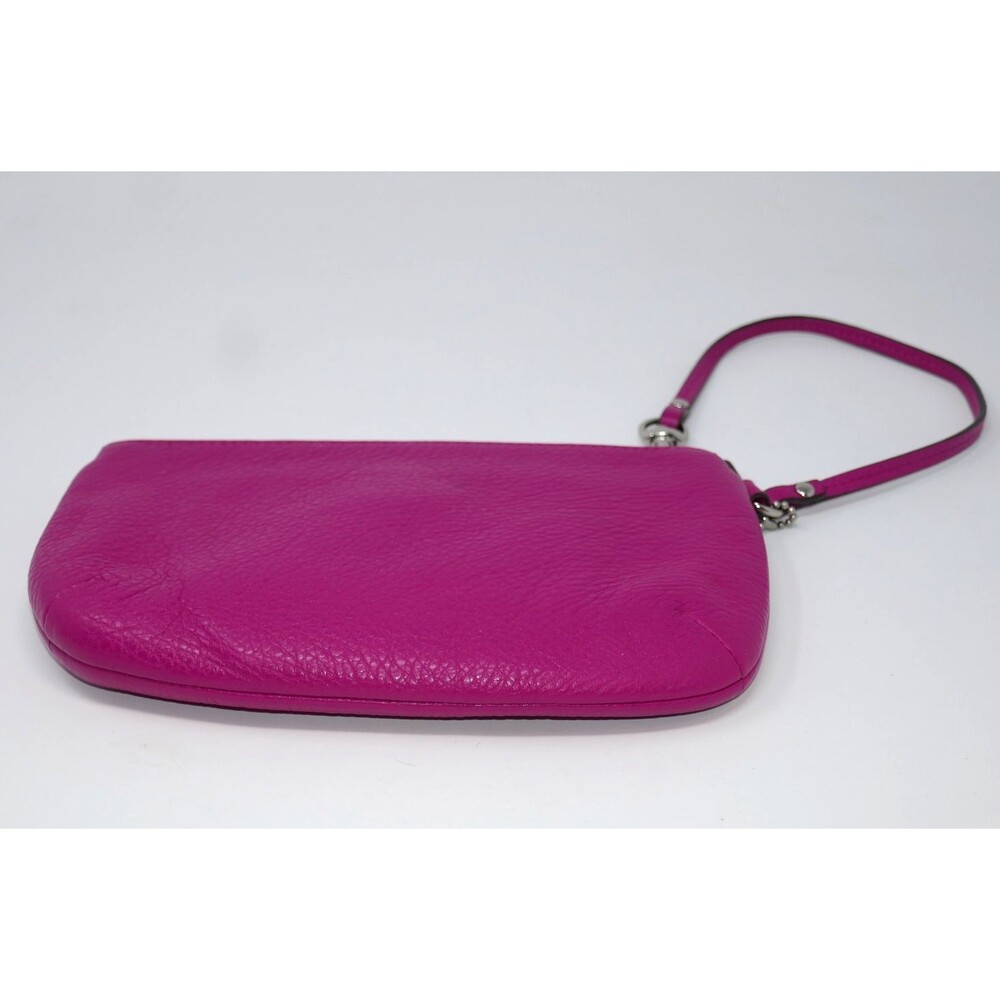 Coach Park Bright Magenta Pebbled Leather Medium Turn Lock Wristlet F49472 - Picture 5 of 13